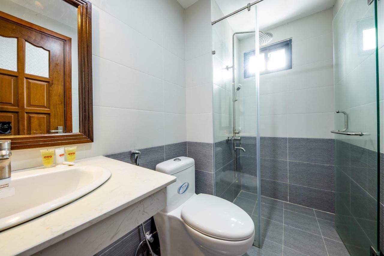 Oyo 227 Trang Anh Hotel Nha Trang Buitenkant foto