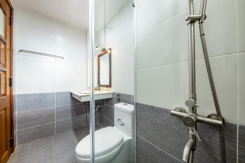 Oyo 227 Trang Anh Hotel Nha Trang Buitenkant foto